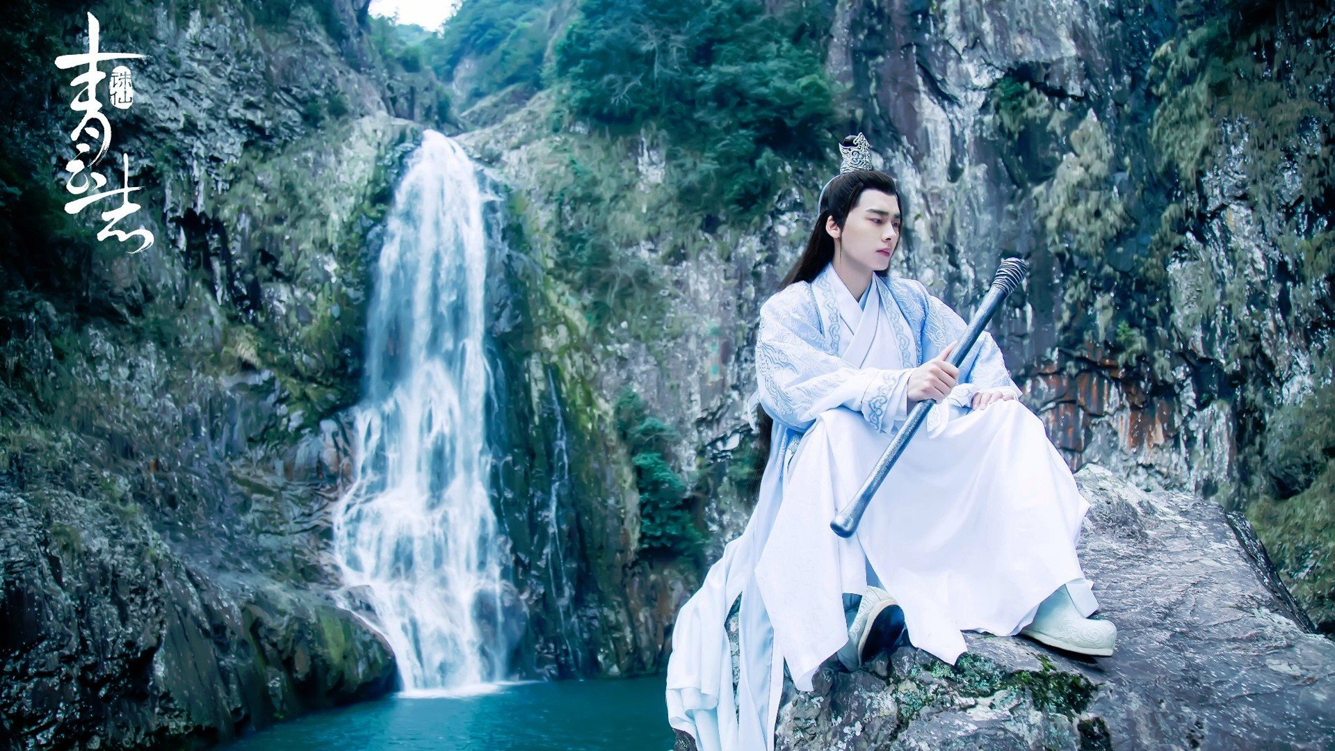 “超越极限:车手在赛场上的血脉喷张瞬间”,超越赛车2006视频